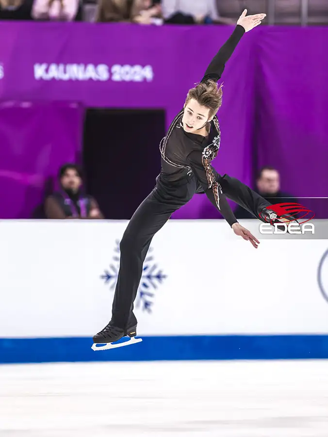Ice Gallery Skates U.S.